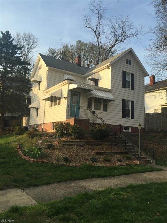 601 Montgomery Street - Photo 1