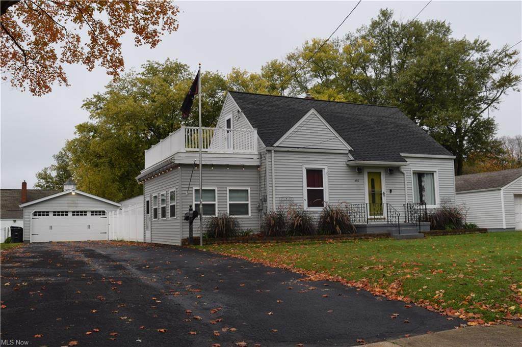 458 Brewer Avenue - Photo 1