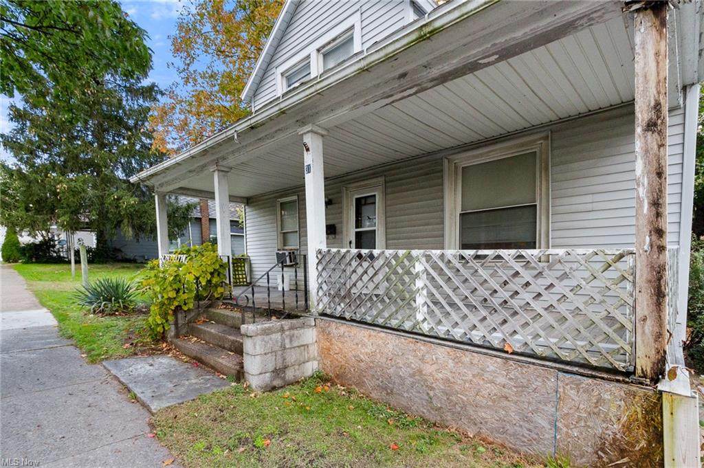 31 Woodlawn Avenue - Photo 1