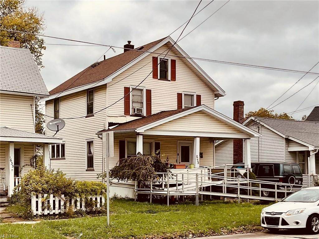 1631 8th Street - Photo 1