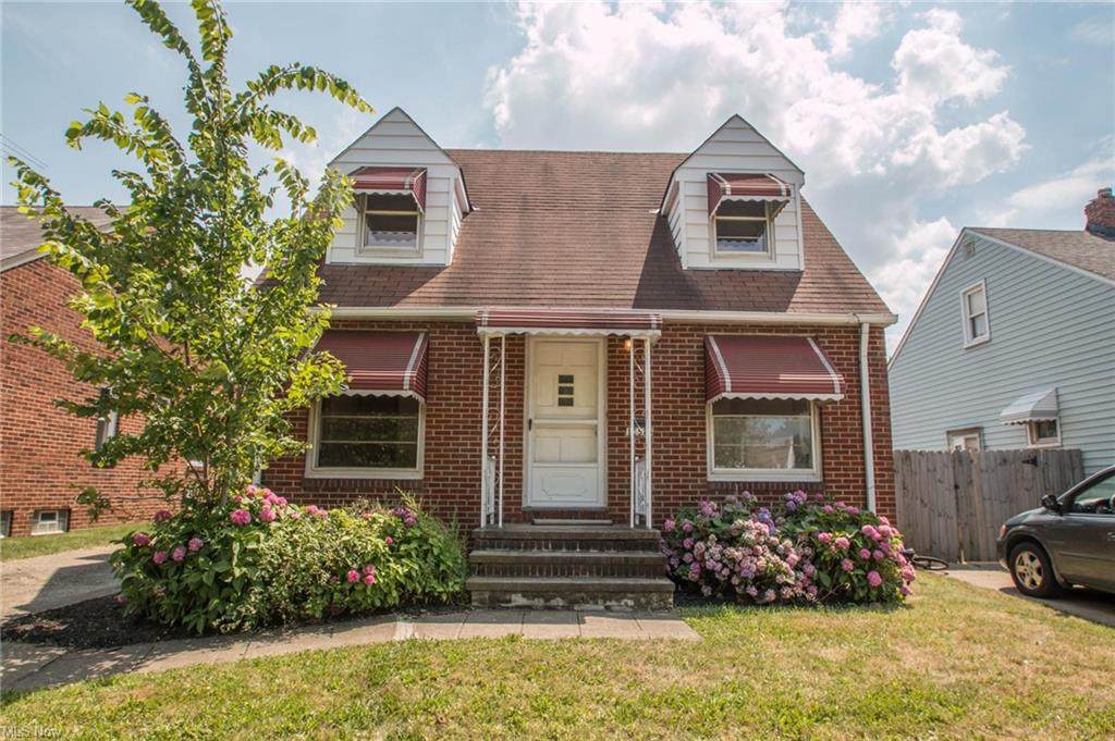 13525 Highlandview Avenue - Photo 1