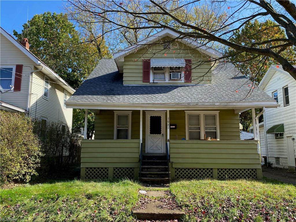 1061 Murray Avenue - Photo 1