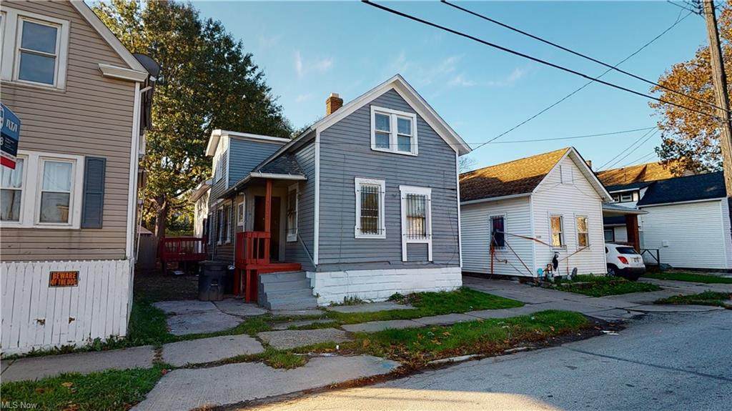 3205 Trowbridge Avenue - Photo 1