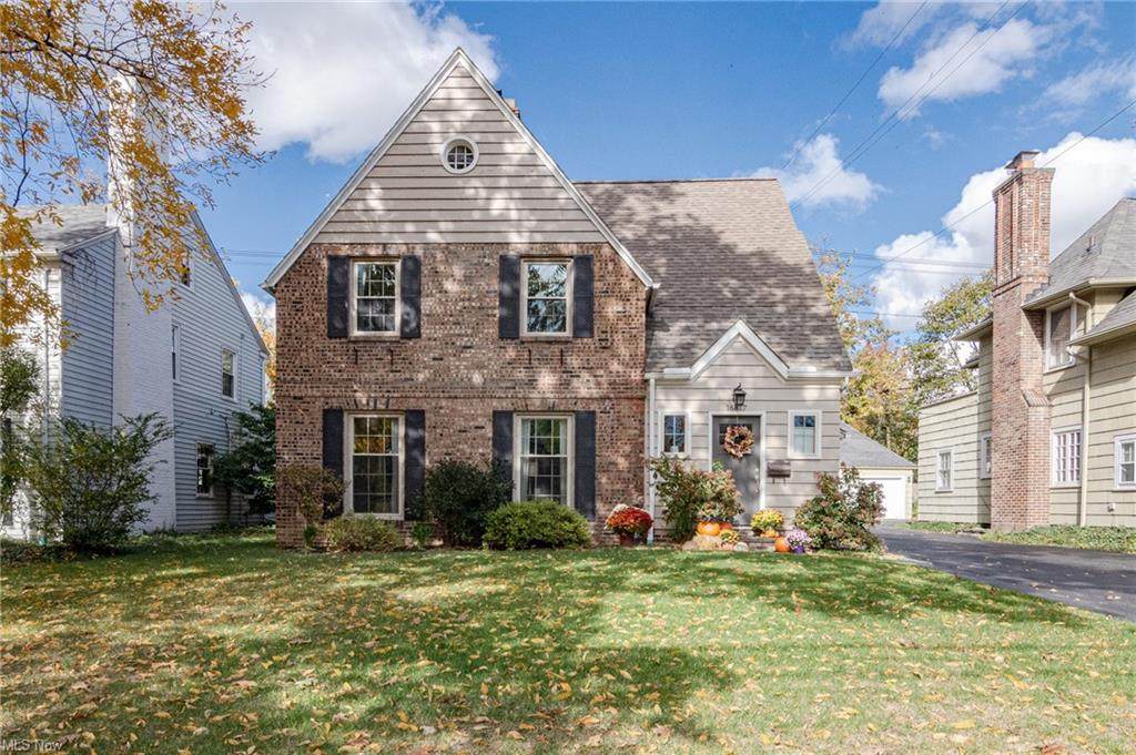 16817 Fernway Road - Photo 1