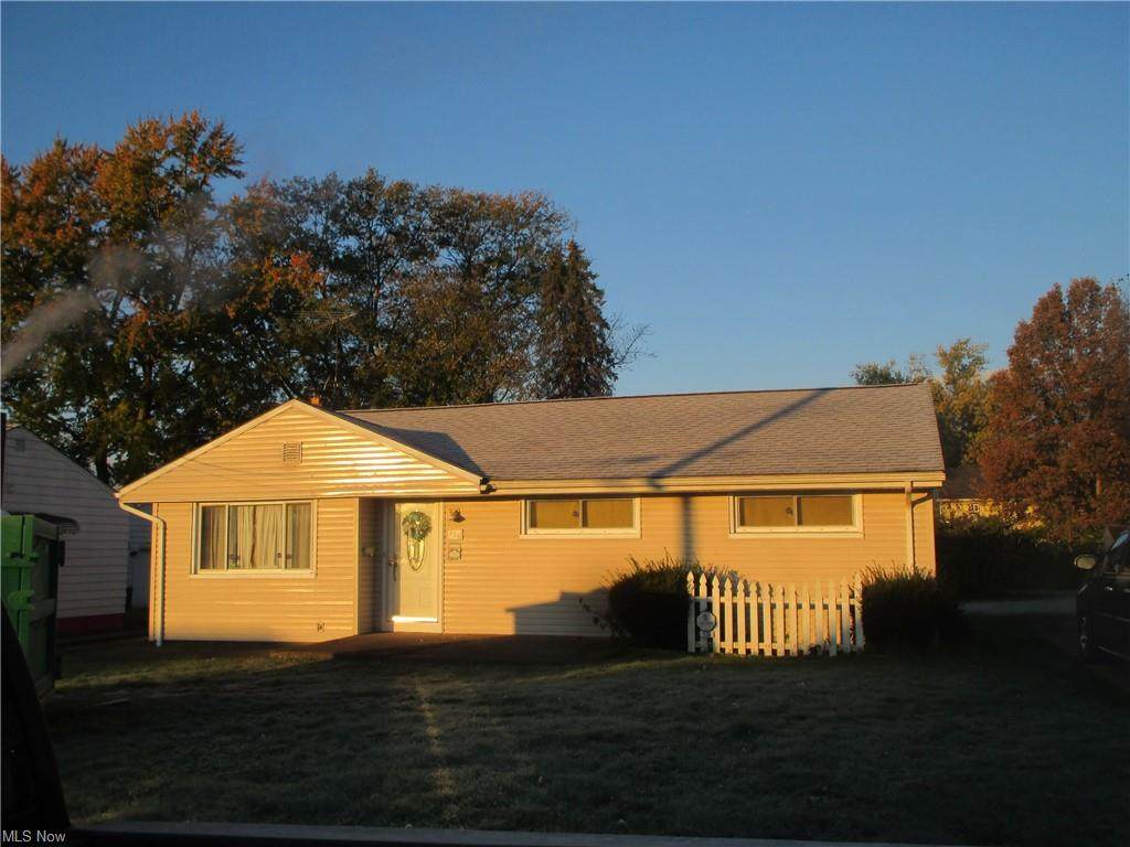 136 Fairdale Avenue - Photo 1