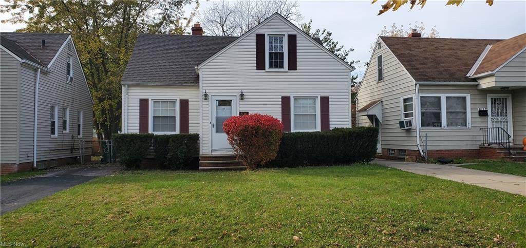 5116 Clement Avenue - Photo 1