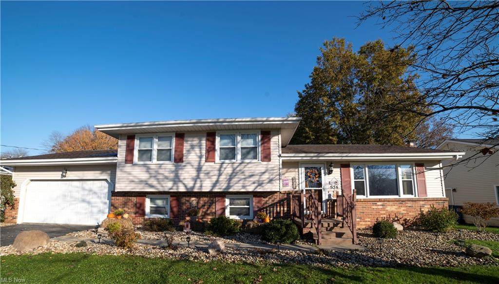 534 Dorchester Drive - Photo 1