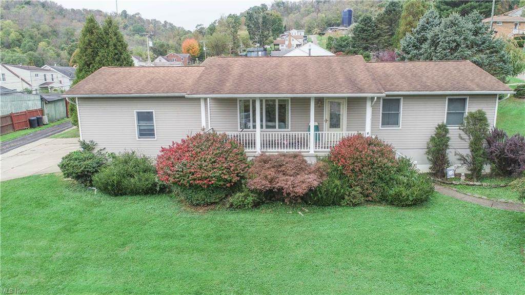 440 40th Street - Photo 1