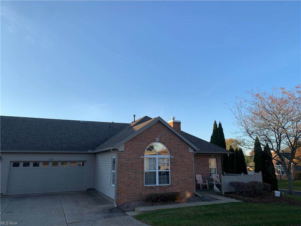 4475 Hunters Chase Lane - Photo 1