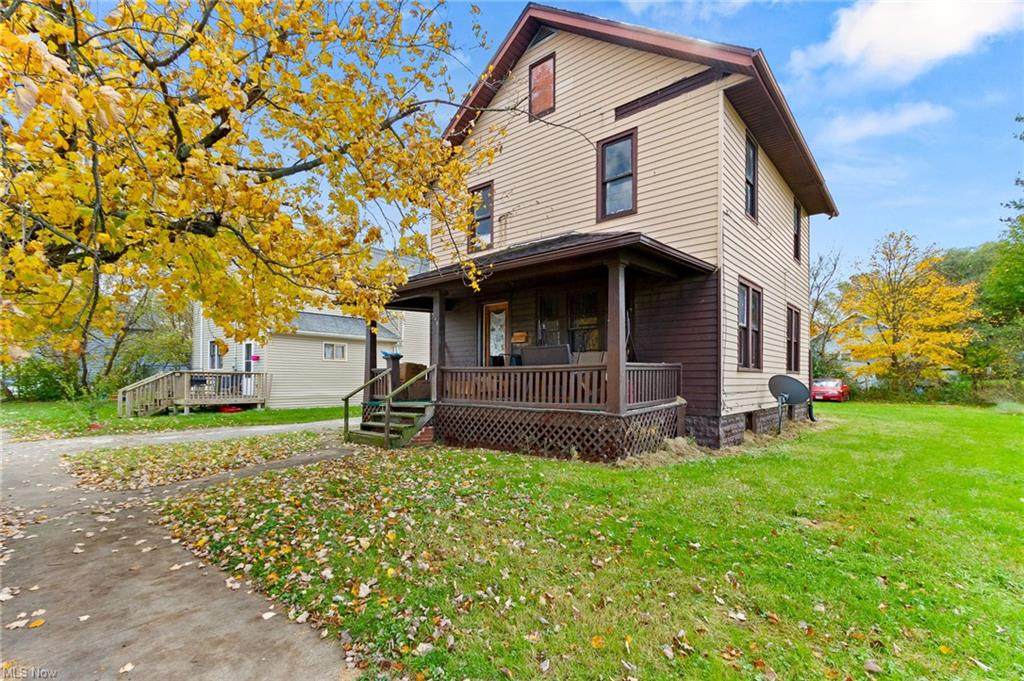 348 Grace Street - Photo 1