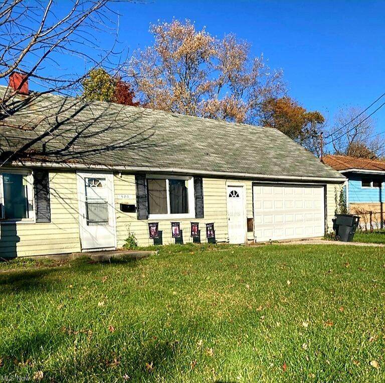 900 5th Street - Photo 1