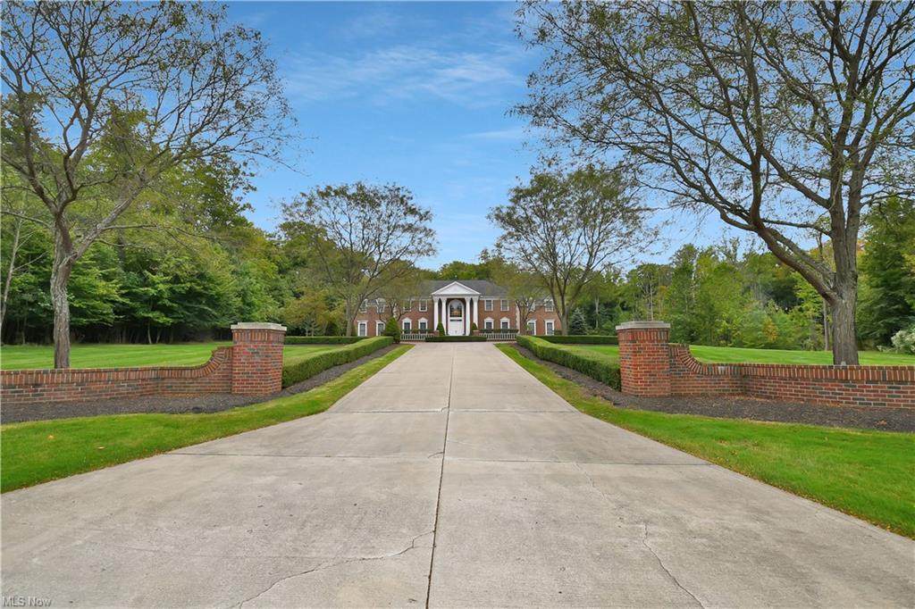 8600 Sanctuary Drive - Photo 1