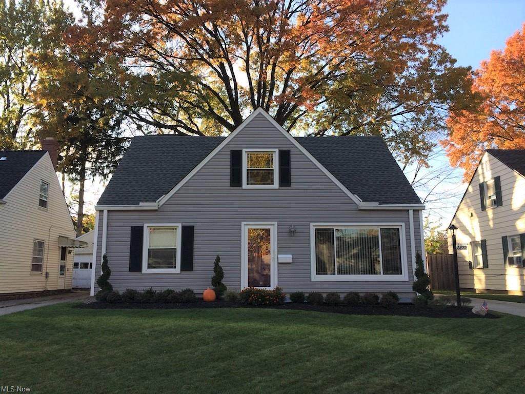 6822 Greenleaf Avenue - Photo 1