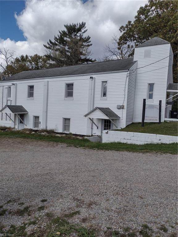 633 Mathews - Photo 1