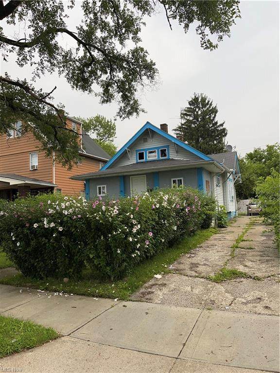 3353 121st Street - Photo 1