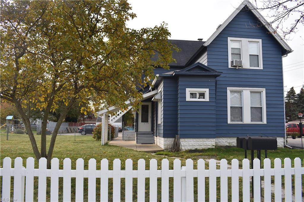 1412 Fifth Street - Photo 1