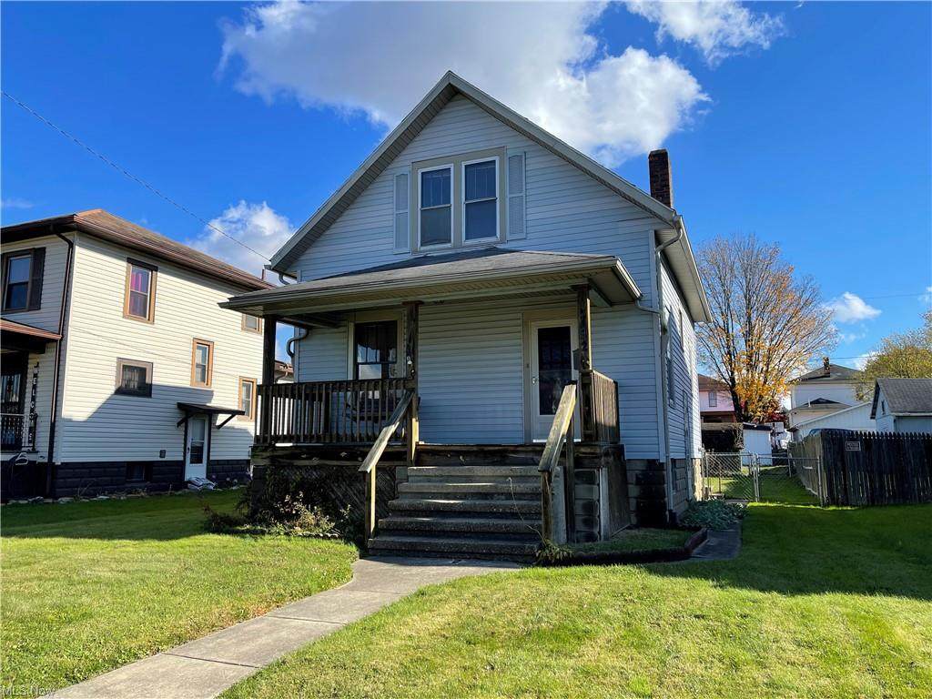 792 Larzelere Avenue - Photo 1