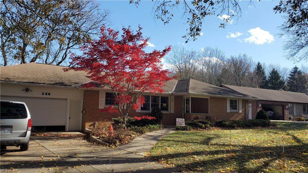 266 Montrose Way - Photo 1