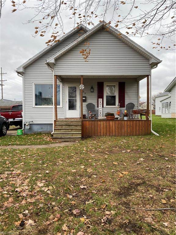 709 3rd Street - Photo 1