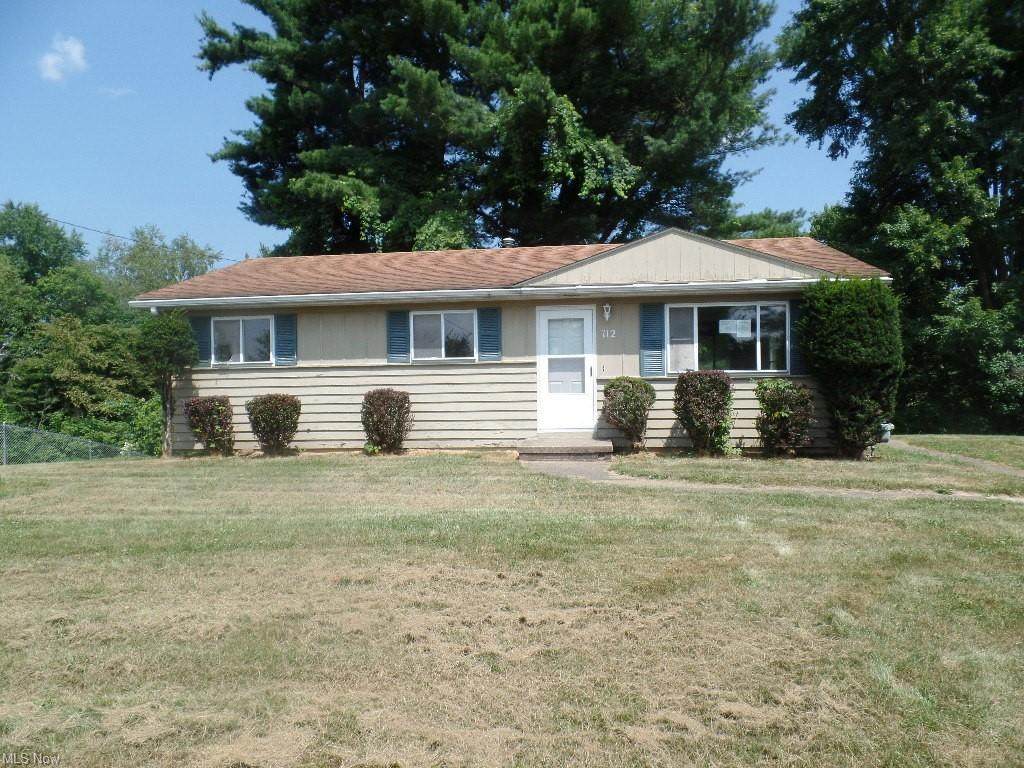 112 Cherry Lane - Photo 1