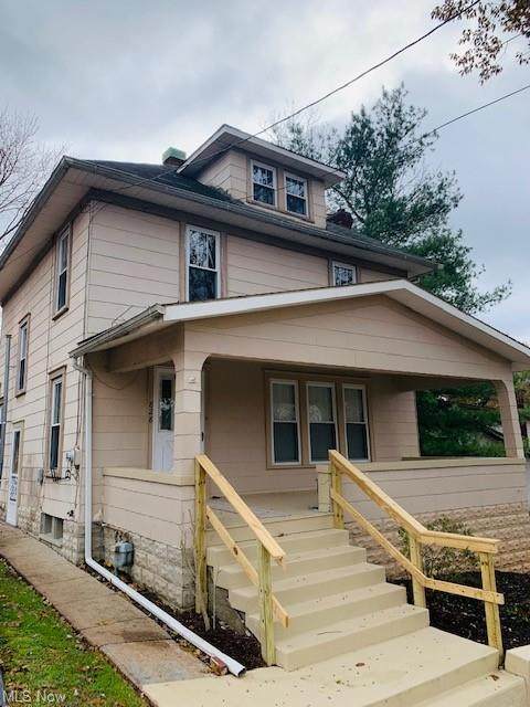 828 Fifth Street - Photo 1
