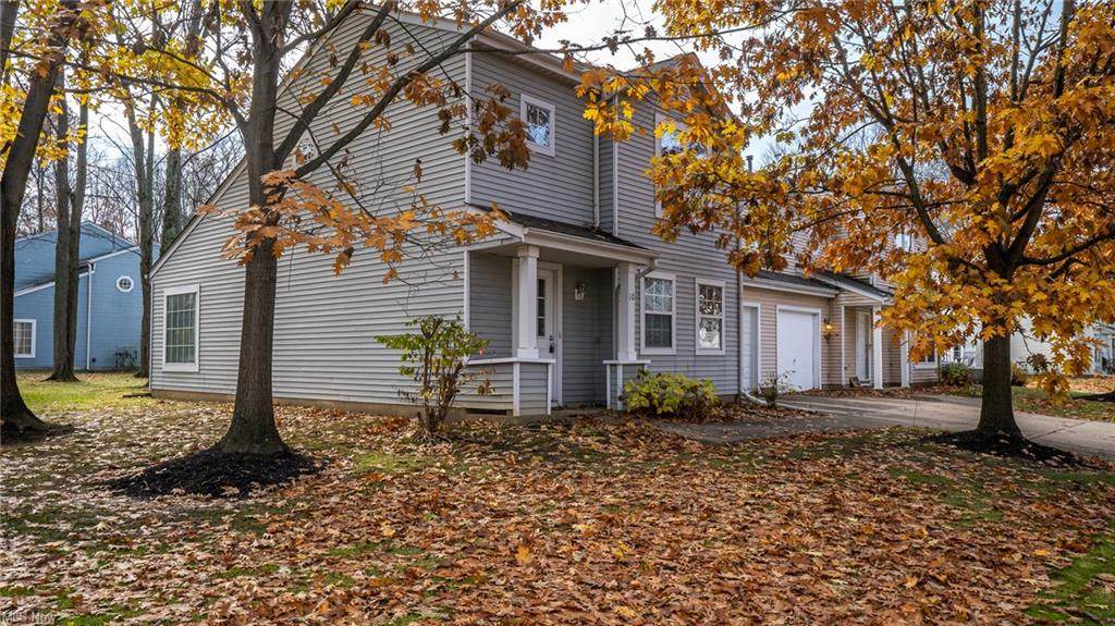 10 Woodbury Lane - Photo 1