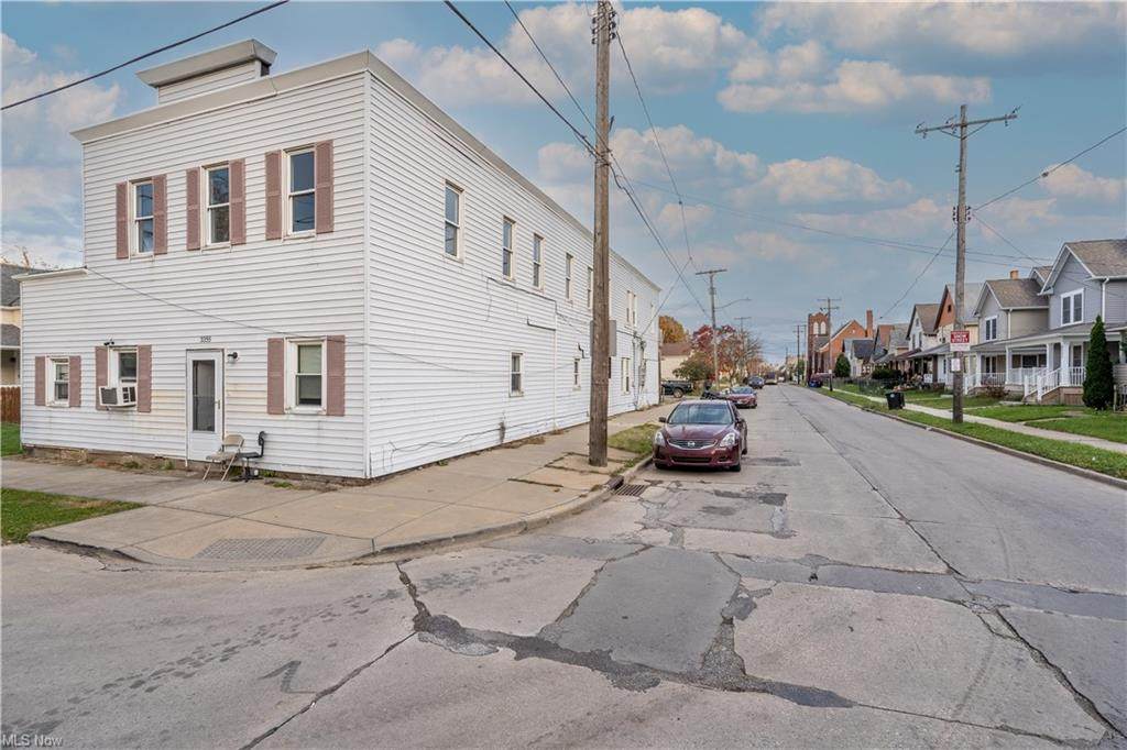 3355 43rd Street - Photo 1