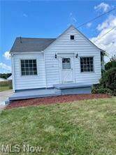 418 Bon Air Avenue - Photo 1