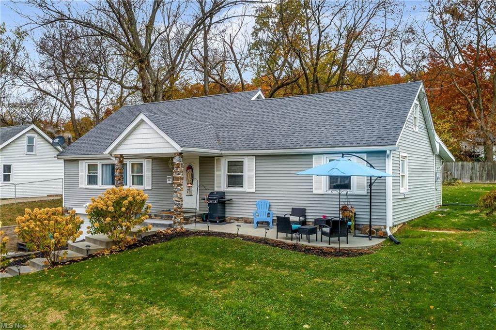 3293 Kingsley Drive - Photo 1