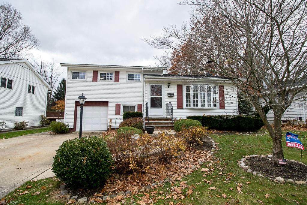 39066 Gardenside Drive - Photo 1