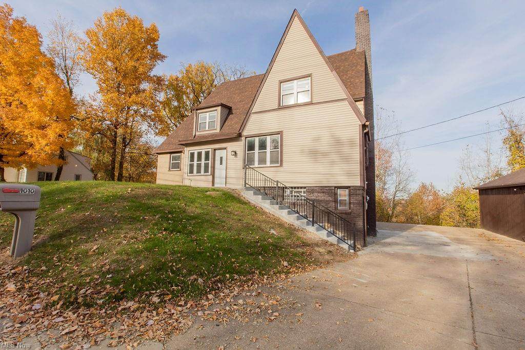 1010 Schaaf Road - Photo 1