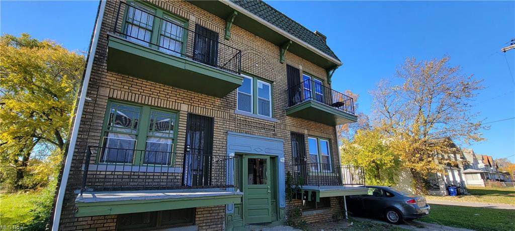 718 124th Street - Photo 1