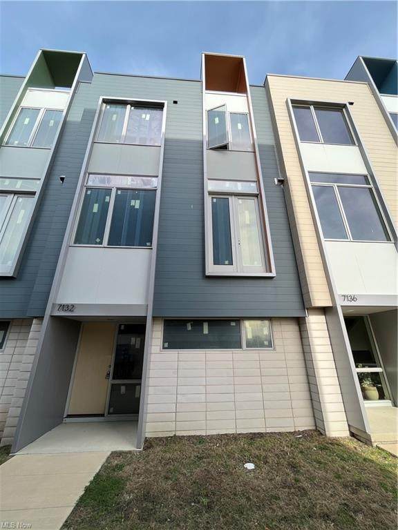 7132 Simpson Court - Photo 1