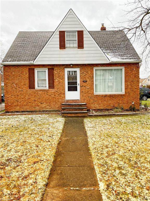 18617 Waterbury Avenue - Photo 1