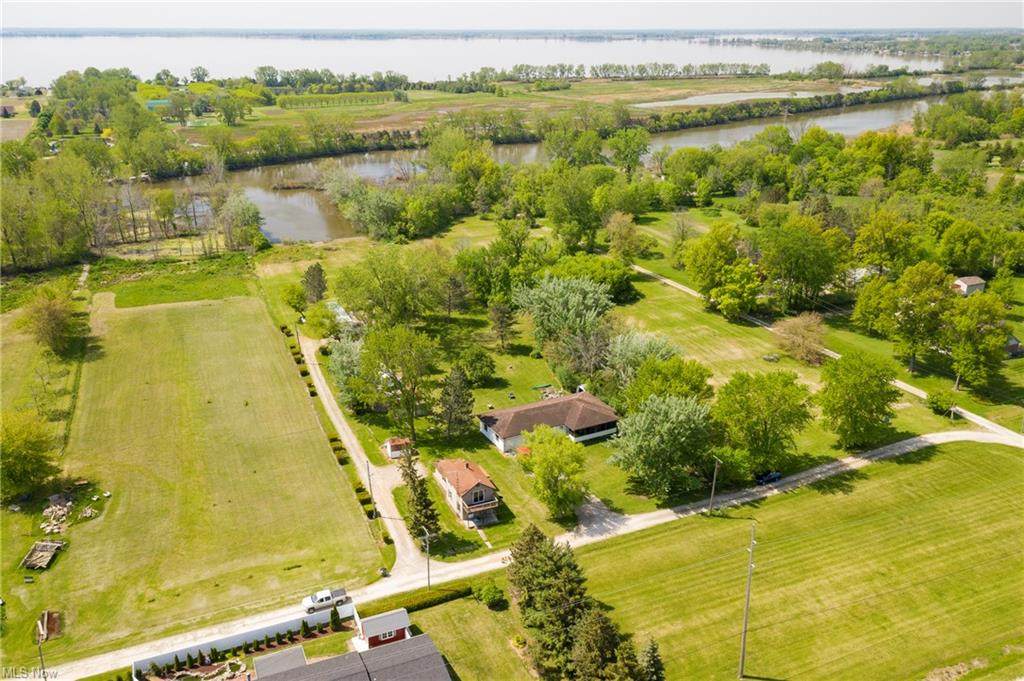 38 Wilcox Road - Photo 1