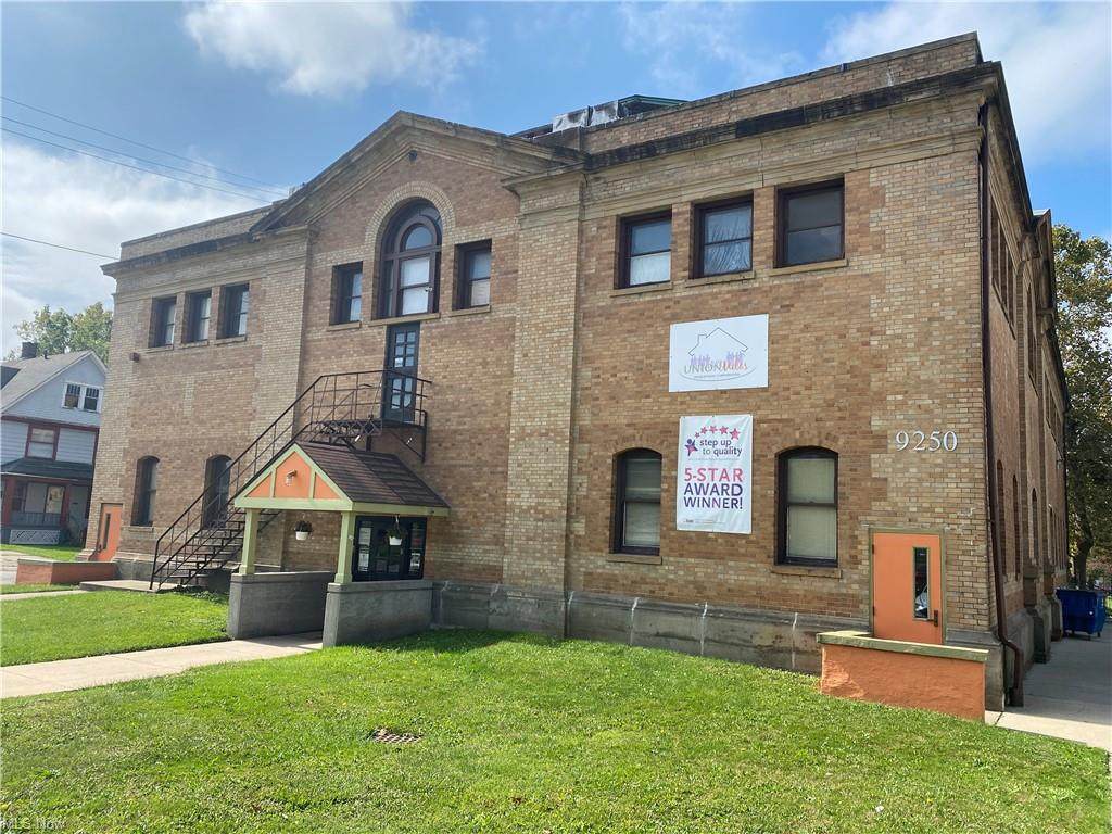 9250 Miles Park Avenue - Photo 1