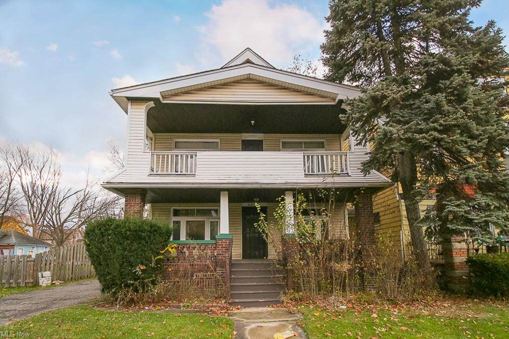 3046 130th Street - Photo 1