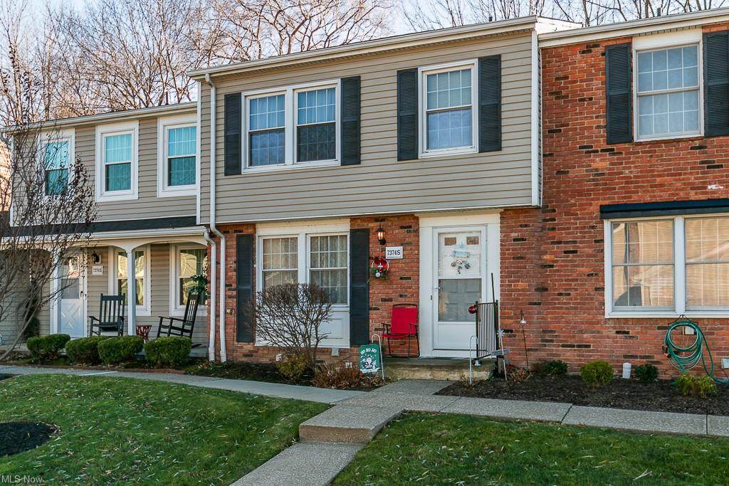 7374 Chestnut Commons Drive - Photo 1