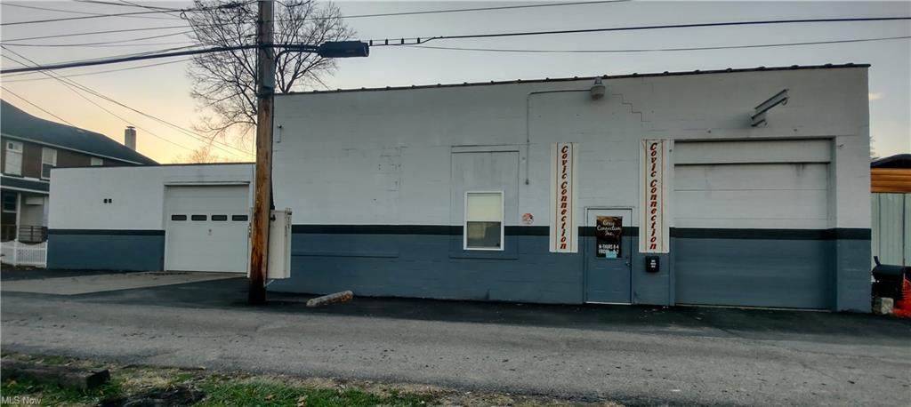 618 Lawn Avenue - Photo 1