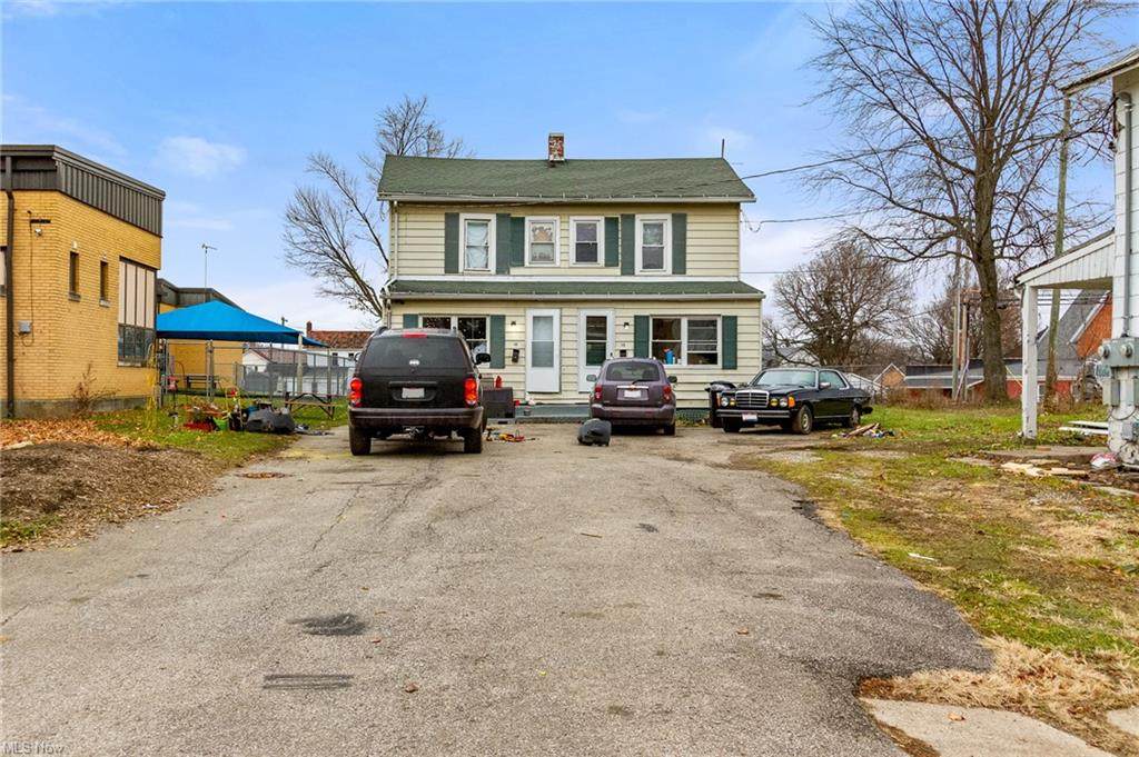 38 Broadway Street - Photo 1