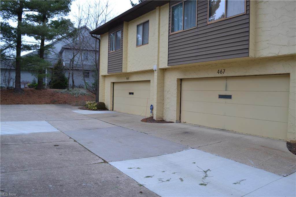 467 Hampton Ridge Drive - Photo 1