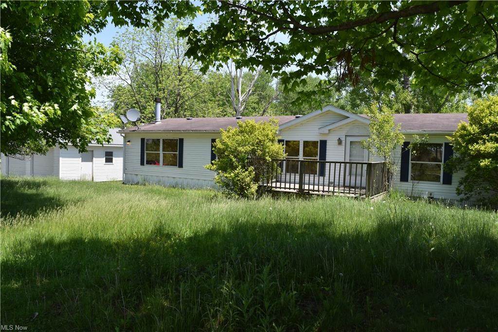 65995 Airport Road - Photo 1