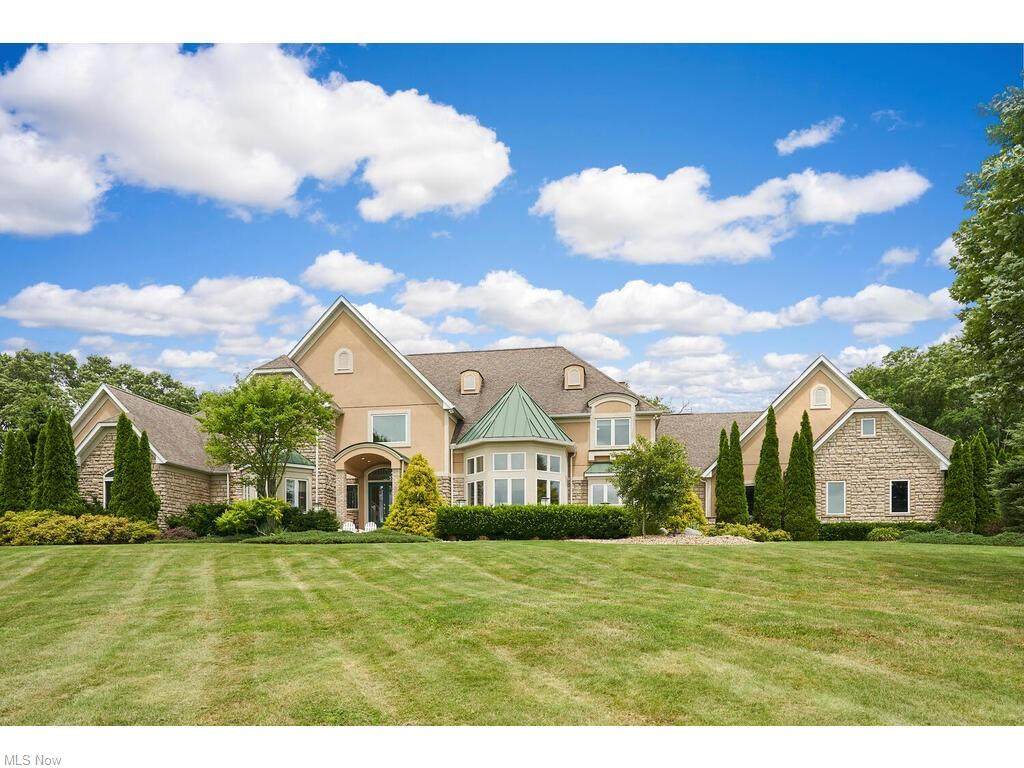 9427 Hubbard Valley Road - Photo 1
