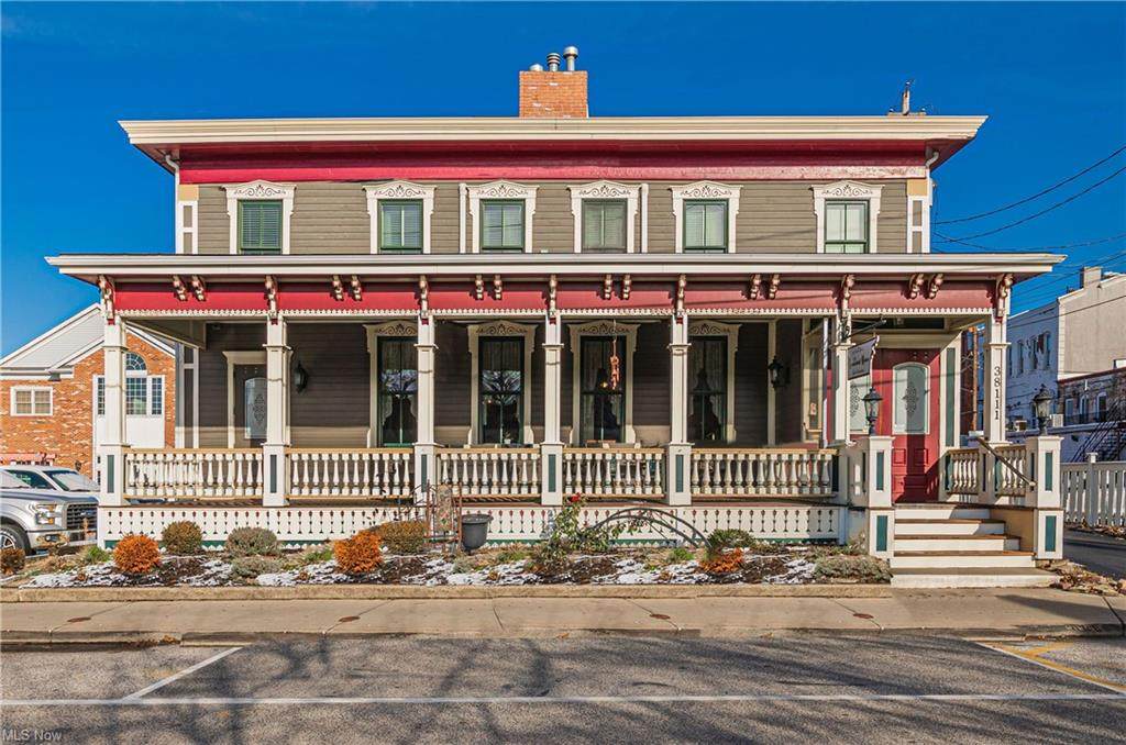 38111 Spaulding Street - Photo 1
