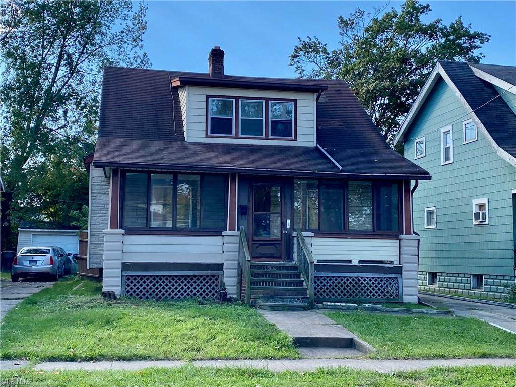 15102 Glendale Avenue - Photo 1
