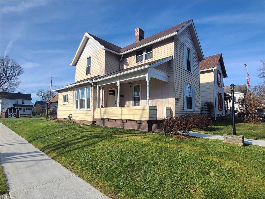 391 9th Street - Photo 1
