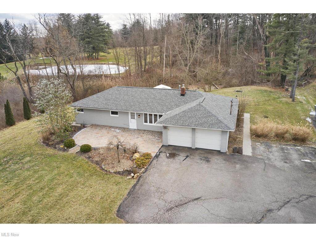 3576 Hawthorne Drive - Photo 1