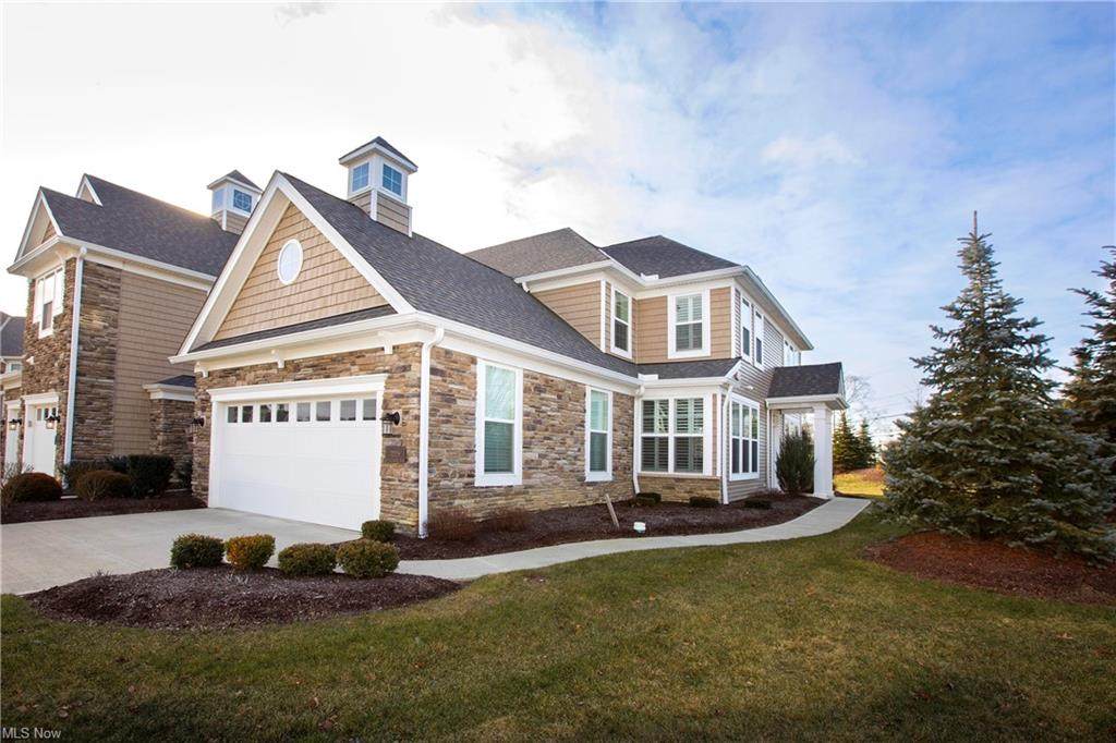 32729 Signature Parkway - Photo 1
