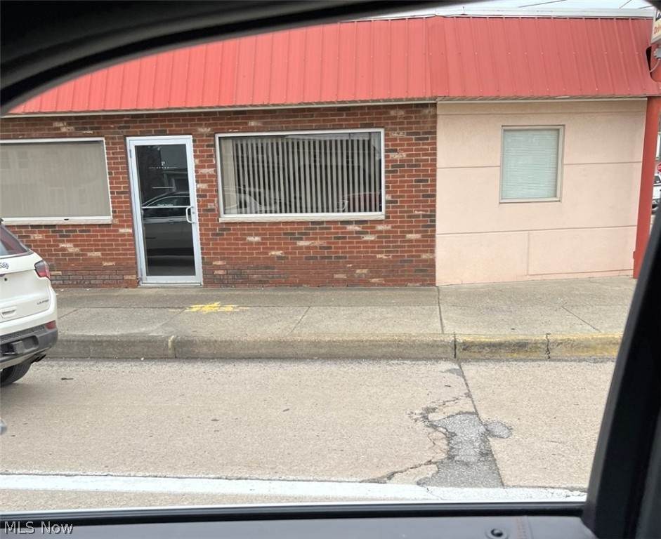 902 2nd Street - Photo 1