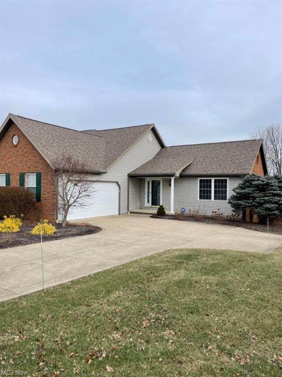 1490 Cape Cod Drive - Photo 1
